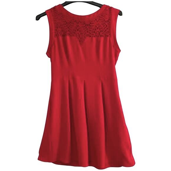 Speechless Dress Junior Size M Red Sleeveless Lace Bodice Fit and Flare NWT - Picture 1 of 8